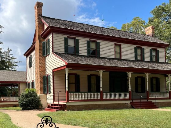 Spring Park Inn - provided